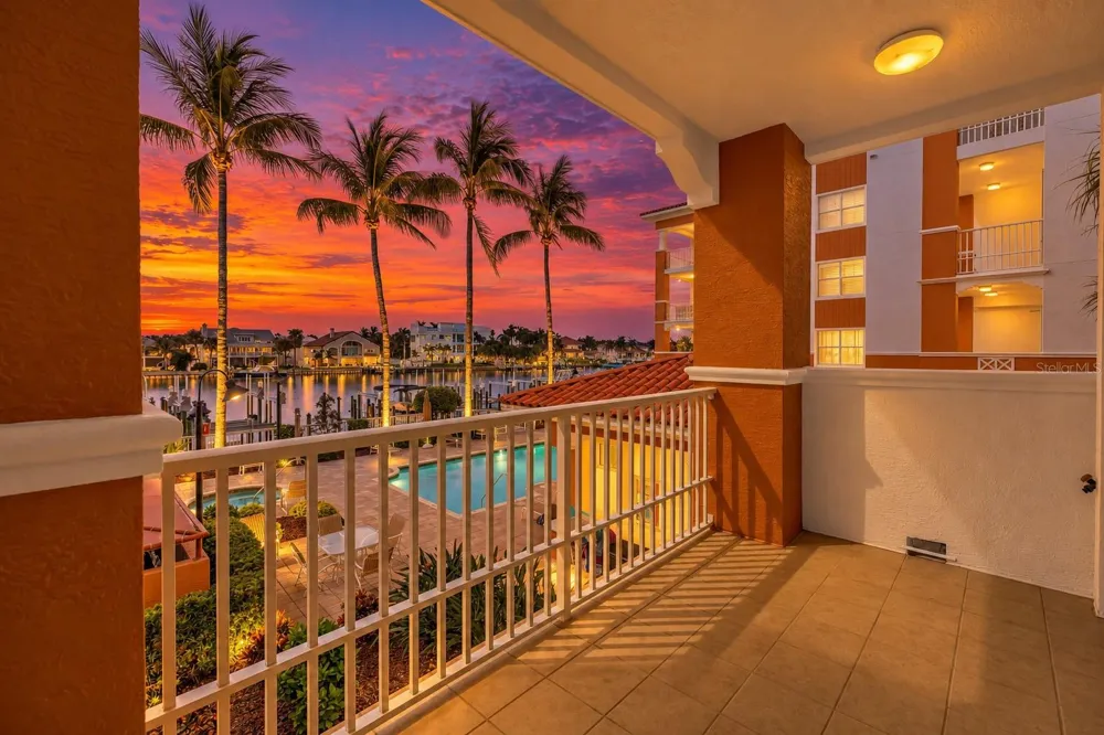 650 PINELLAS BAYWAY S #2101 Tierra Verde, FL 33715