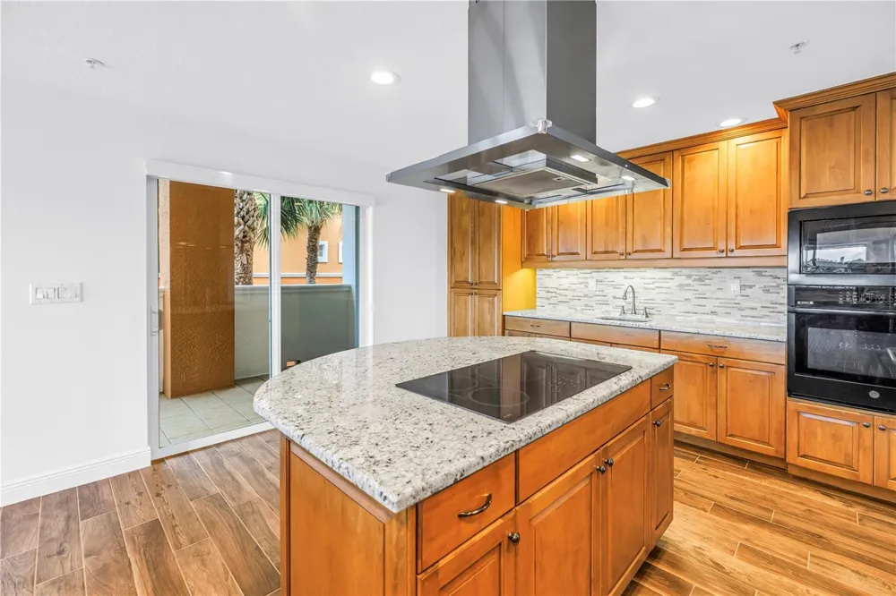 650 PINELLAS BAYWAY S #2101 Tierra Verde, FL 33715