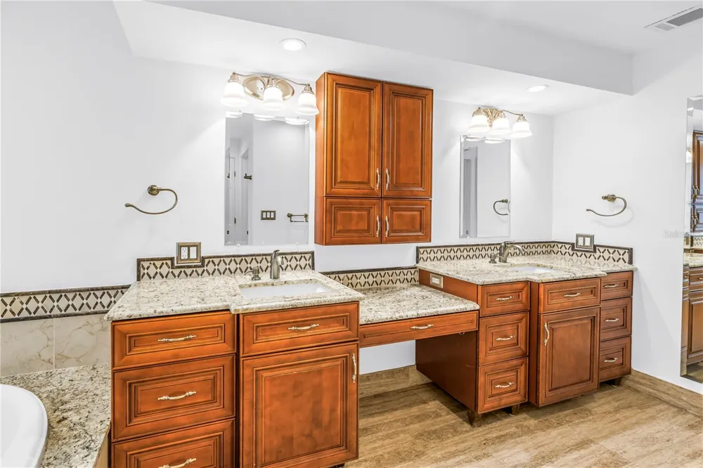 650 PINELLAS BAYWAY S #2101 Tierra Verde, FL 33715