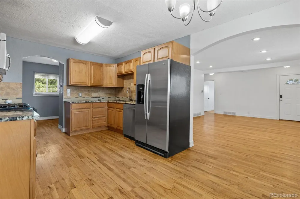 1461 E 95th Avenue Thornton, CO 80229