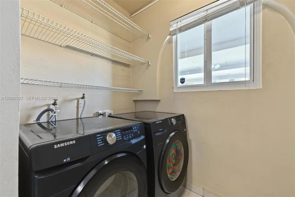6905 W 2nd Way Hialeah, FL 33014