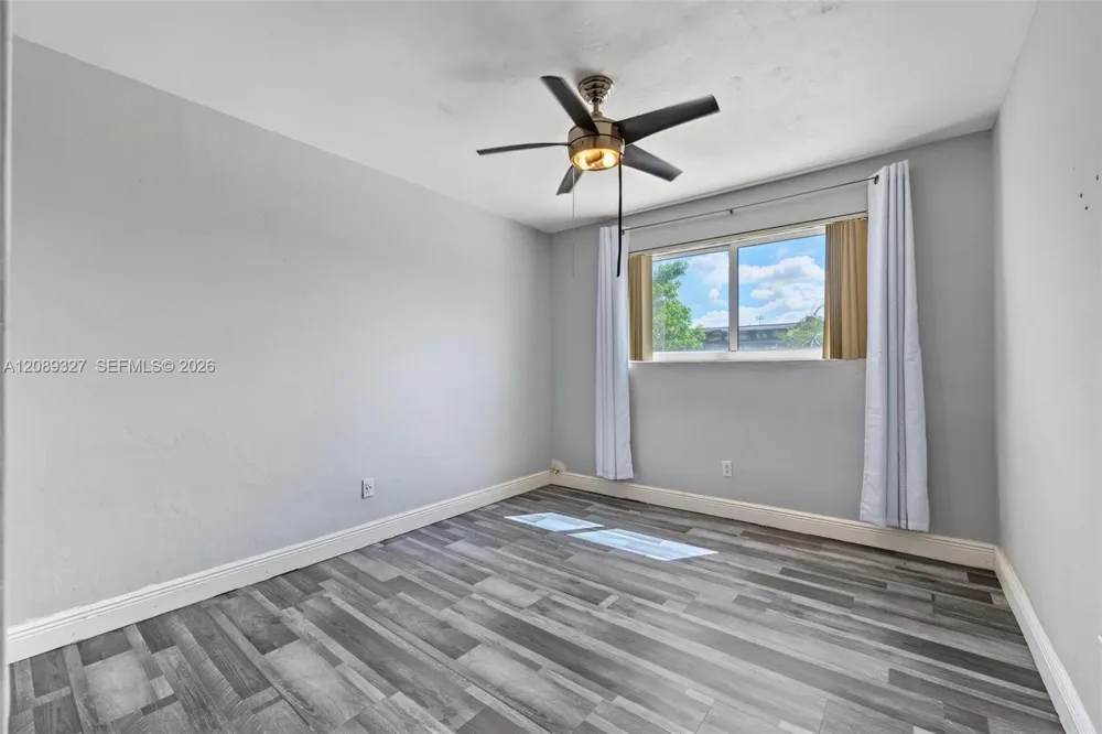 6905 W 2nd Way Hialeah, FL 33014