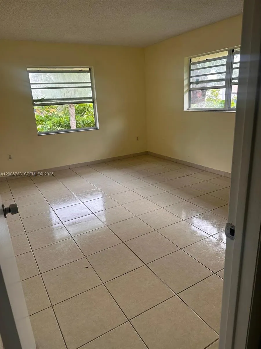 9103 SW 137th Ter #27-4 Miami, FL 33176