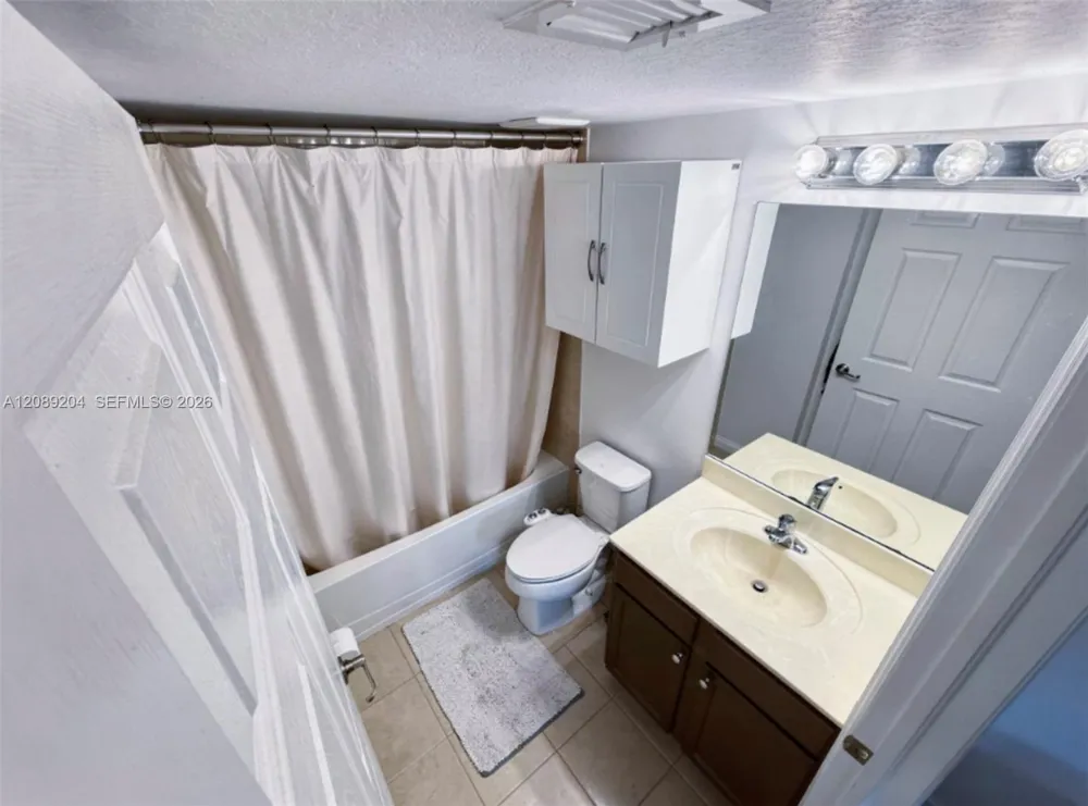 22301 SW 88th Pl #104-3 Cutler Bay, FL 33190
