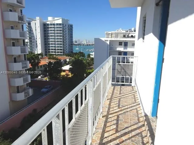 1340 Lincoln Rd #809 Miami Beach, FL 33139