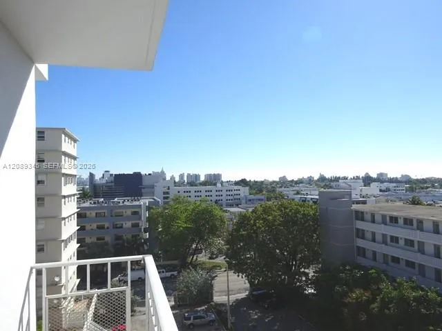 1340 Lincoln Rd #809 Miami Beach, FL 33139
