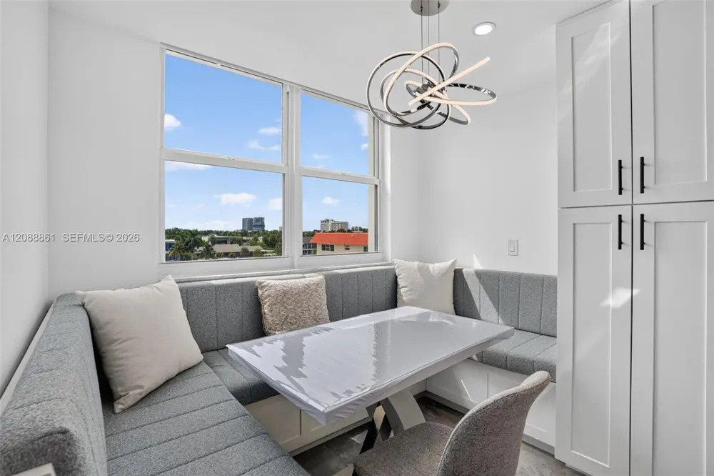 3113 S Ocean Dr #510 Hallandale Beach, FL 33009