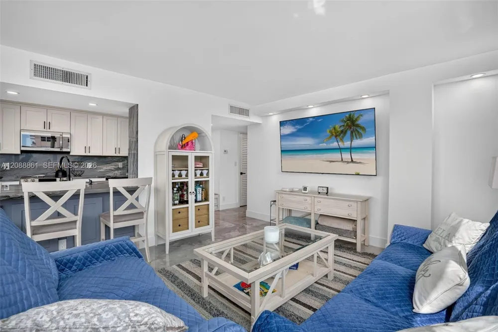 3113 S Ocean Dr #510 Hallandale Beach, FL 33009
