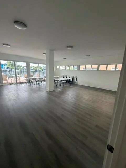 3113 S Ocean Dr #510 Hallandale Beach, FL 33009