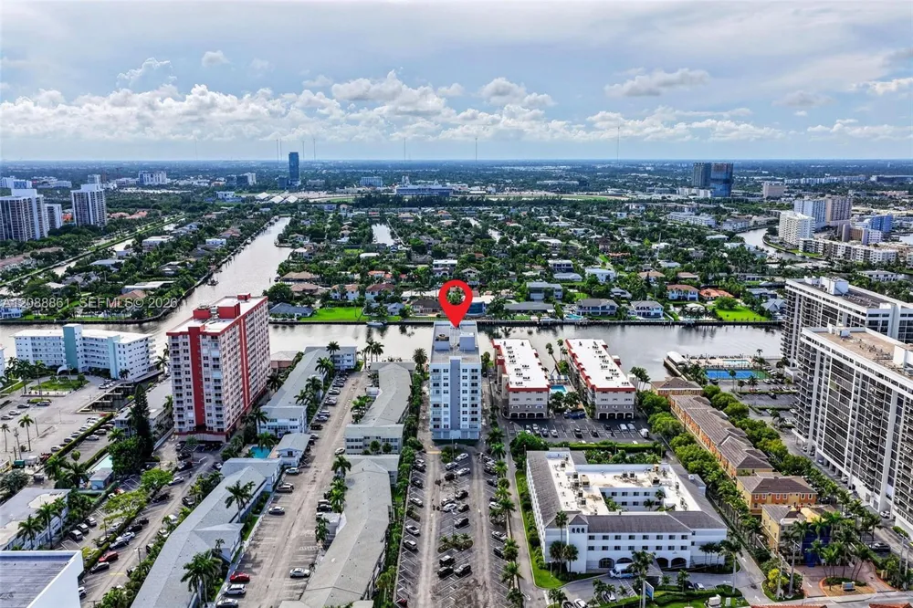 3113 S Ocean Dr #510 Hallandale Beach, FL 33009