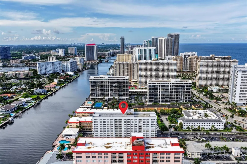 3113 S Ocean Dr #510 Hallandale Beach, FL 33009