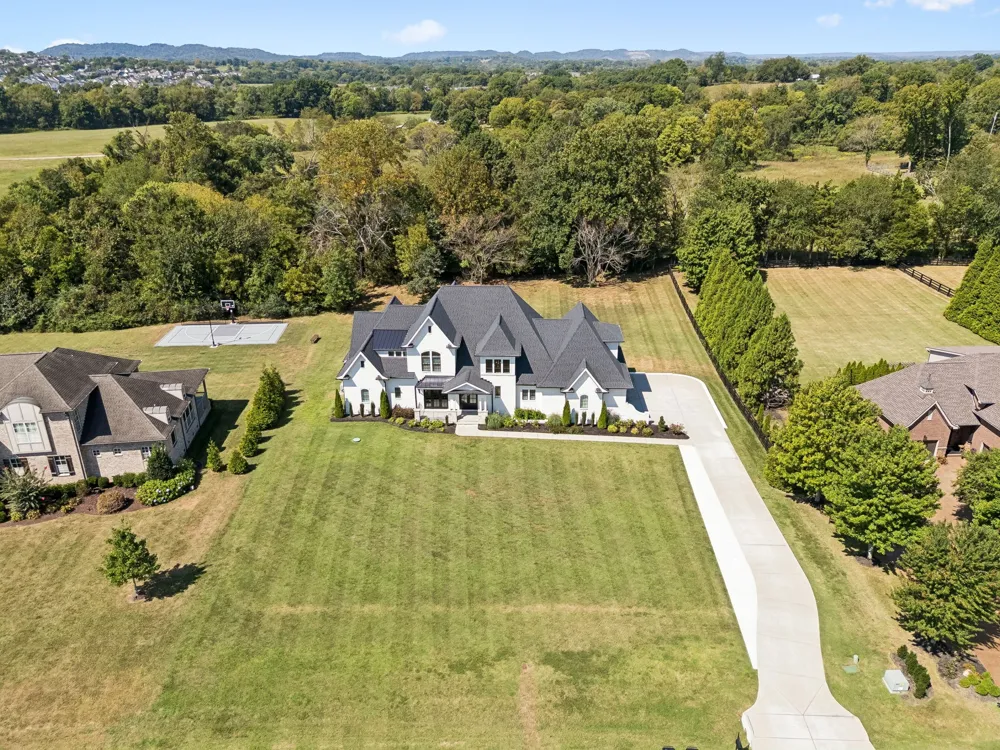 4617 Delta Springs Ln Franklin, TN 37064