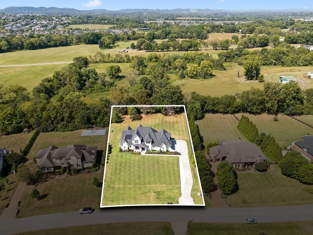 4617 Delta Springs Ln Franklin, TN 37064