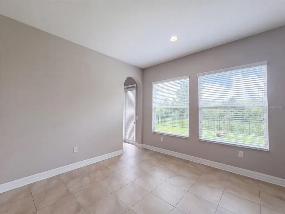 2589 GWYNHURST BOULEVARD Wesley Chapel, FL 33543
