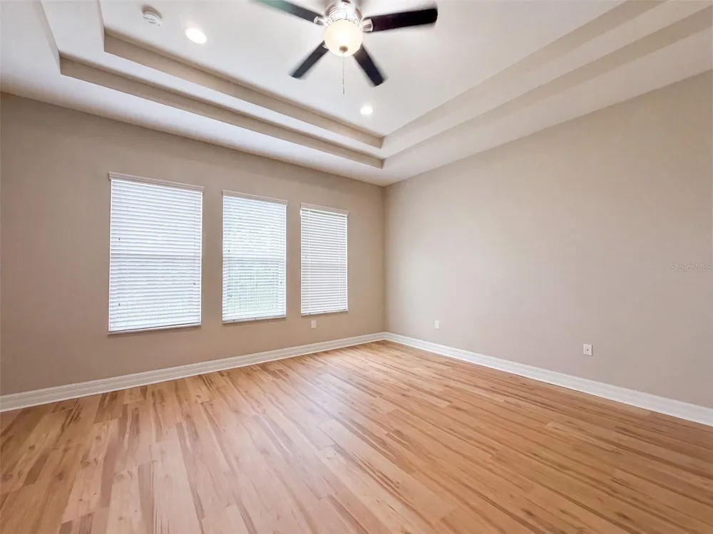 2589 GWYNHURST BOULEVARD Wesley Chapel, FL 33543