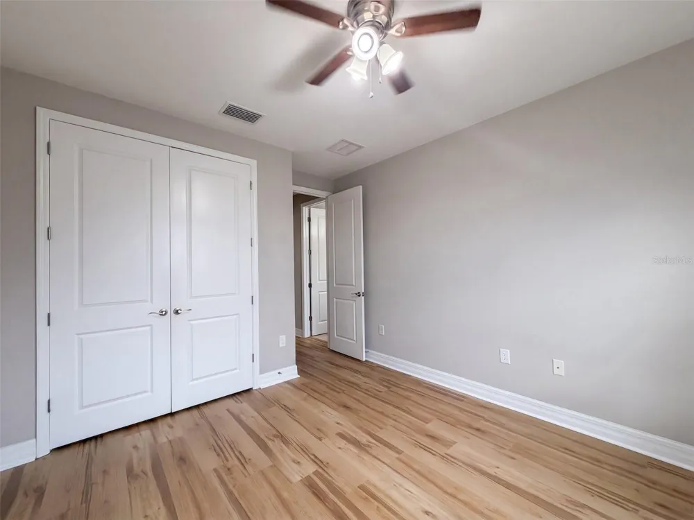 2589 GWYNHURST BOULEVARD Wesley Chapel, FL 33543