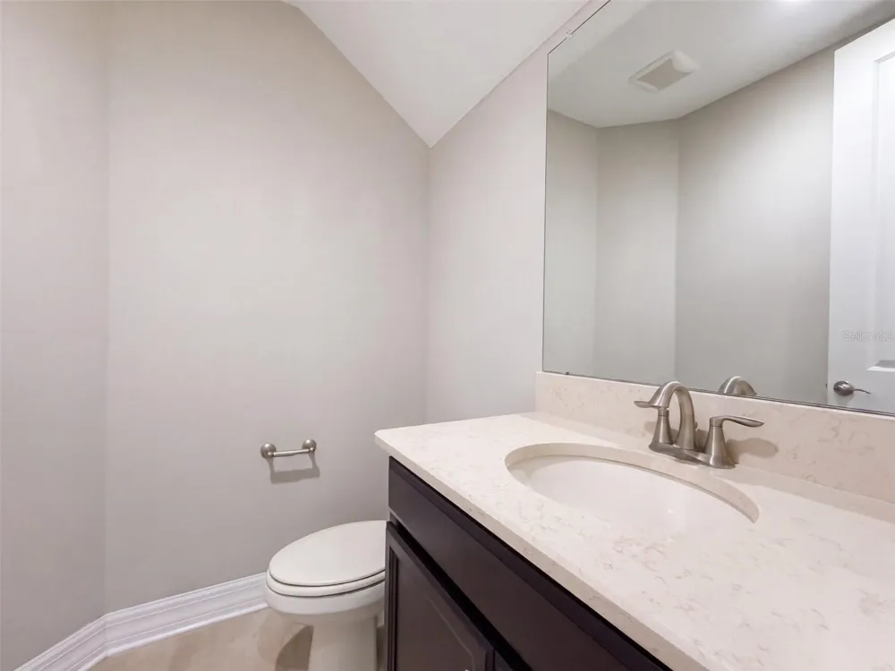 2589 GWYNHURST BOULEVARD Wesley Chapel, FL 33543