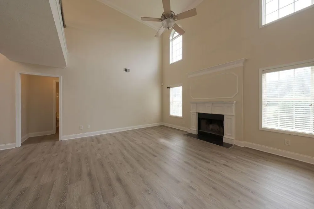 6015 Fairing Drop Lithonia, GA 30038