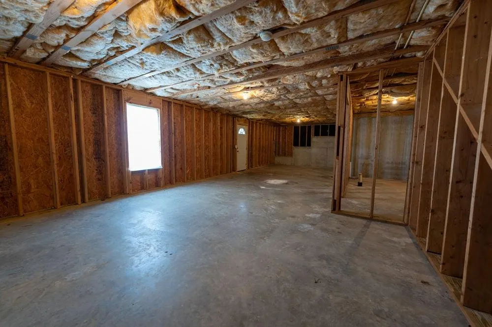 6015 Fairing Drop Lithonia, GA 30038