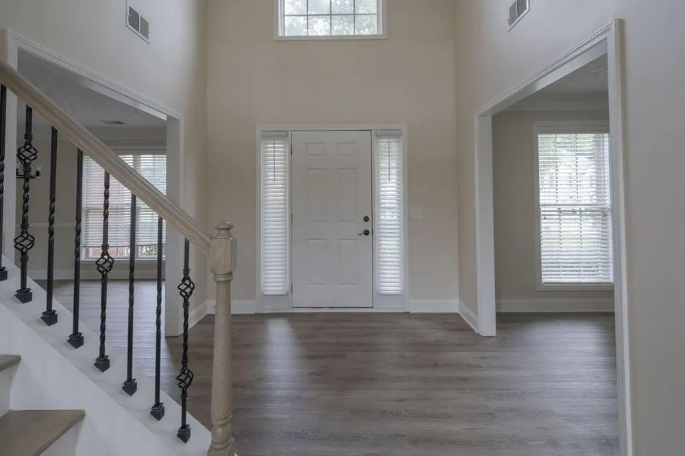 6015 Fairing Drop Lithonia, GA 30038
