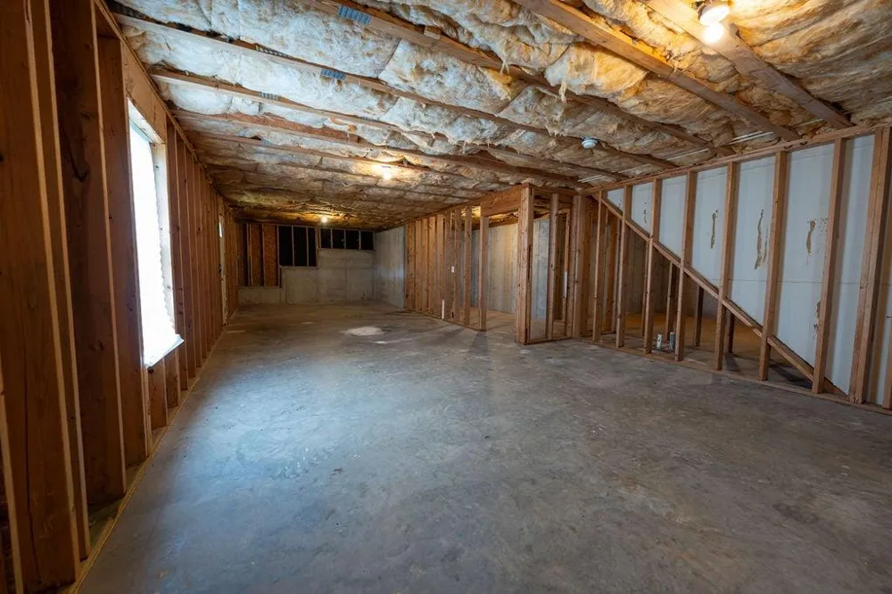 6015 Fairing Drop Lithonia, GA 30038