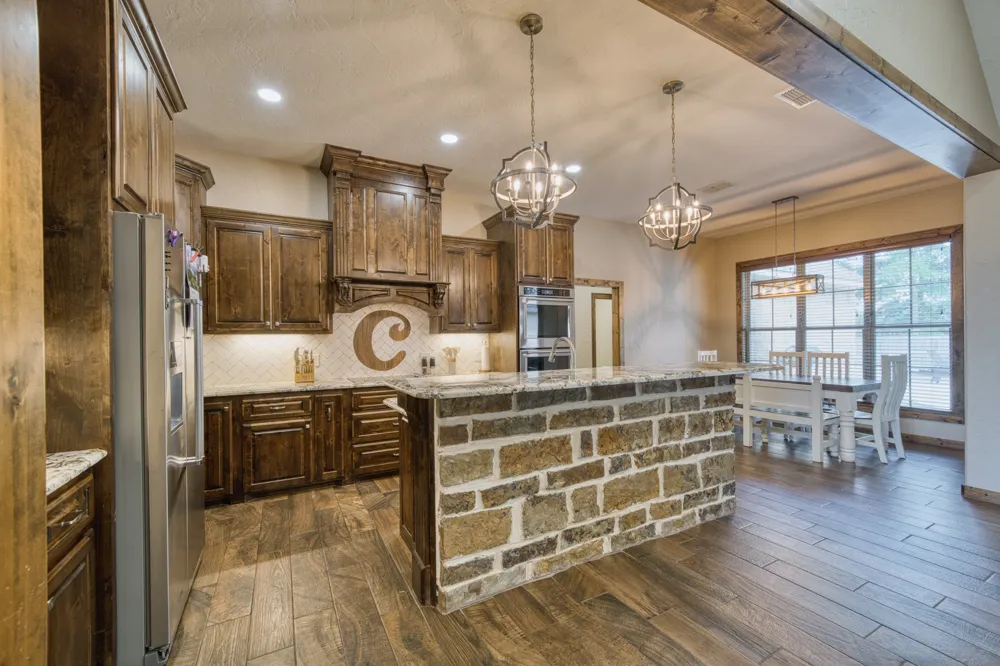 534 CR 4306 Naples, TX 75568