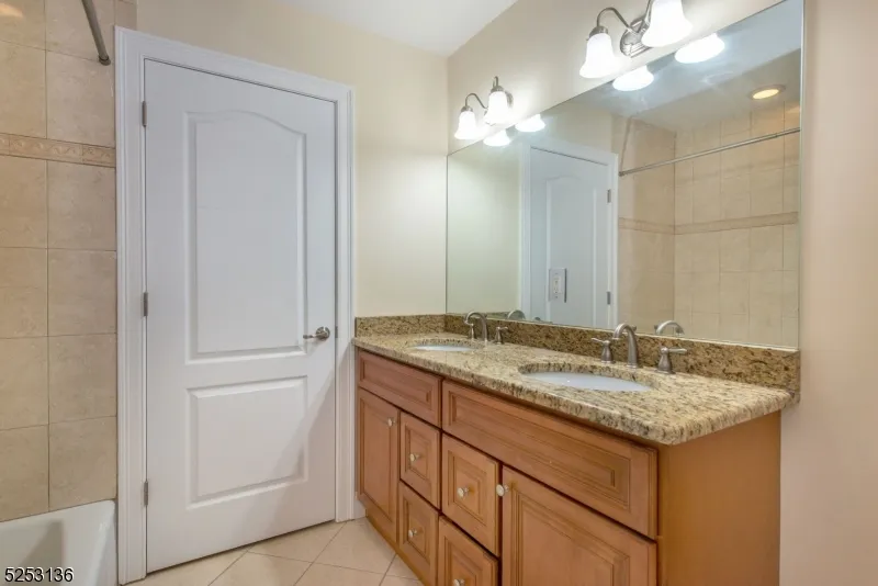 17 Halina Ln Butler, NJ 07405