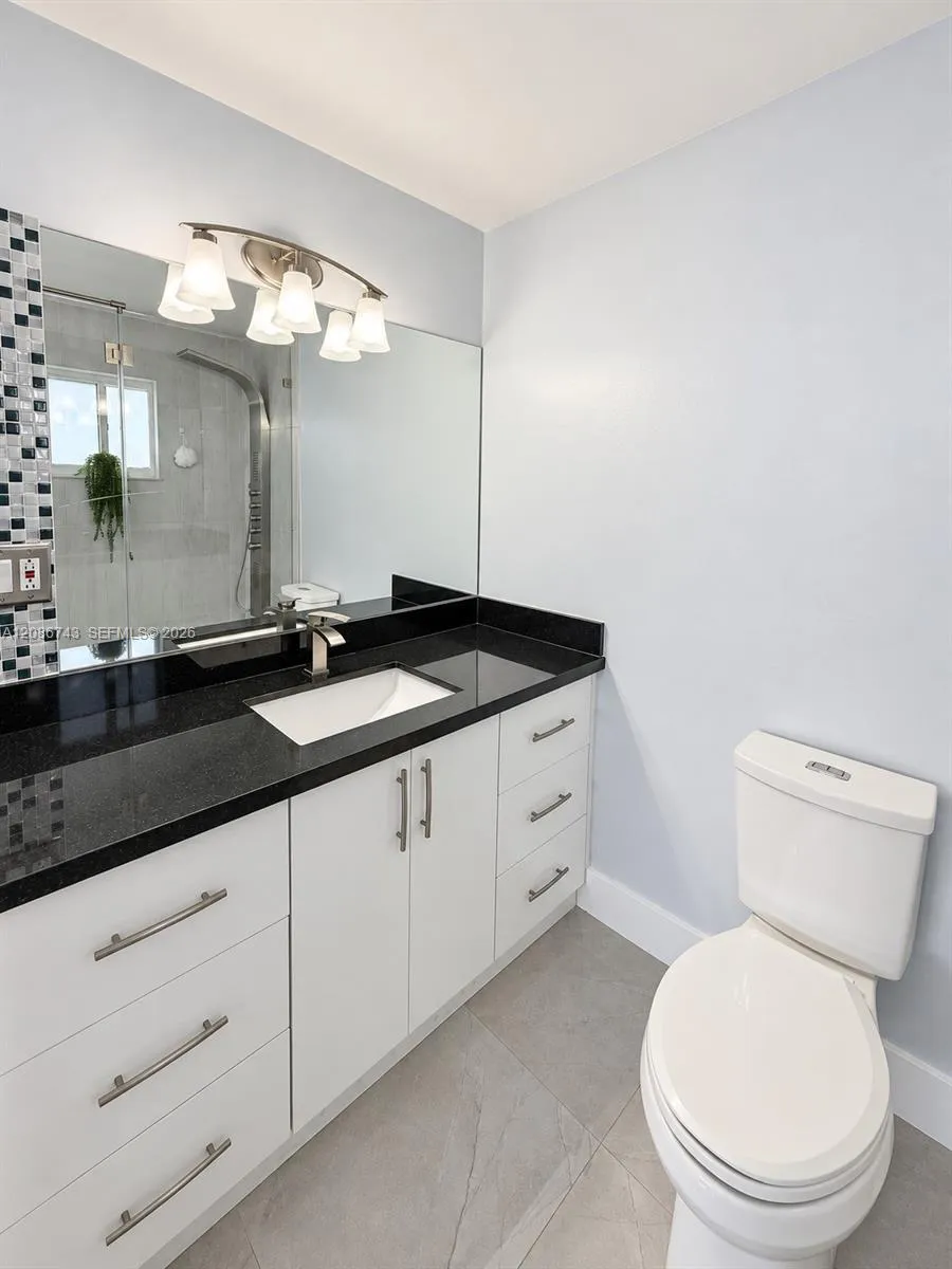 7727 W 29th Ln #202-39 Hialeah, FL 33018