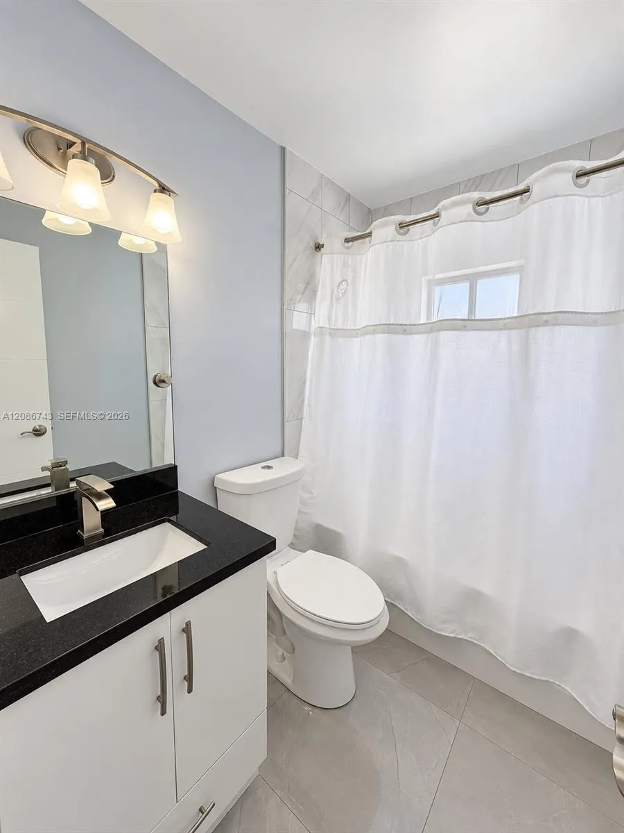 7727 W 29th Ln #202-39 Hialeah, FL 33018