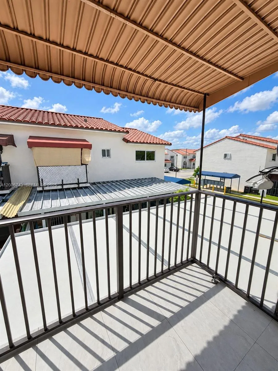7727 W 29th Ln #202-39 Hialeah, FL 33018