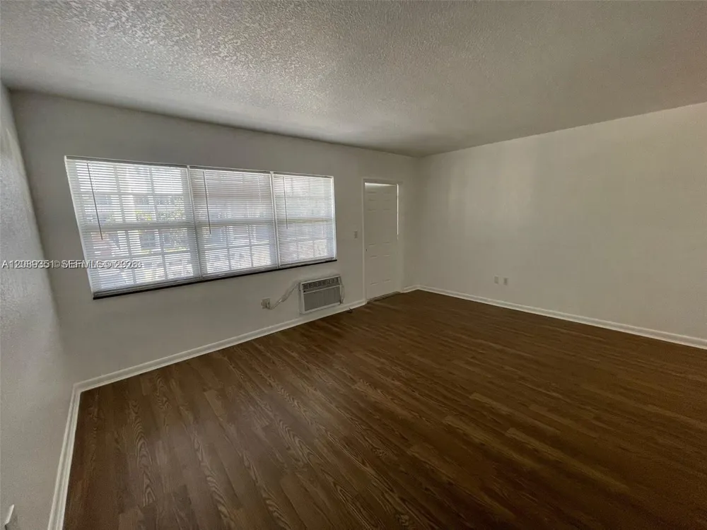 1471 NE 170th St #224A North Miami Beach, FL 33162