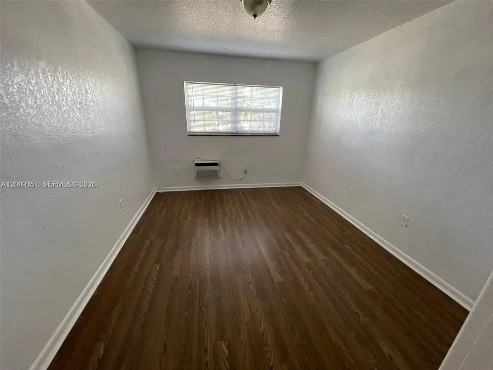 1471 NE 170th St #224A North Miami Beach, FL 33162