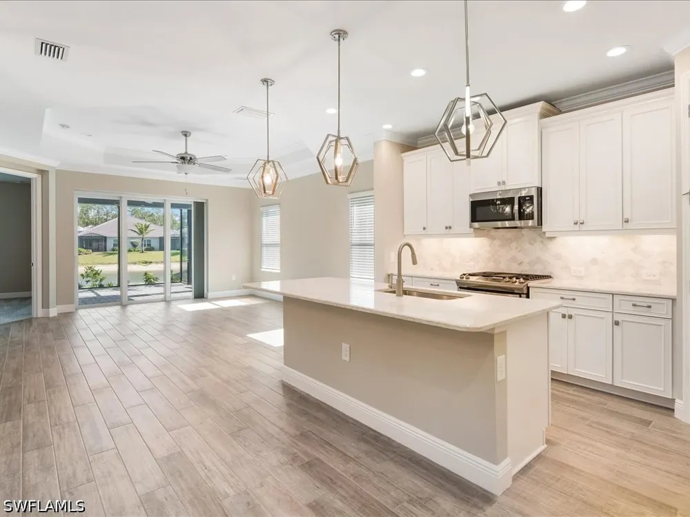 Marquesa Circle Naples, FL 34112