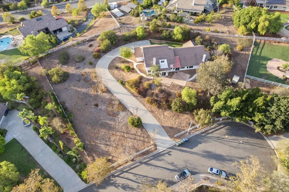 14692 Sunrise Canyon Road Poway, CA 92064