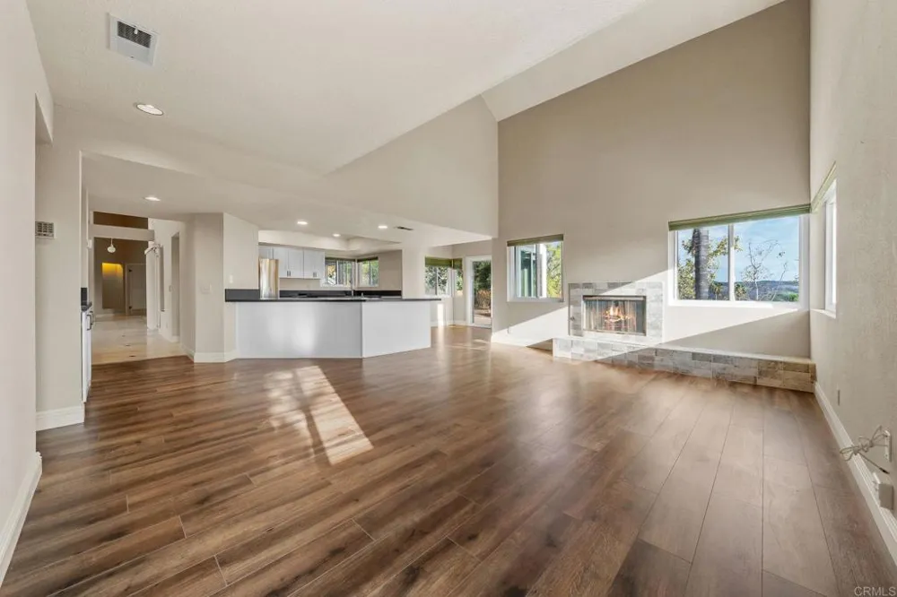 14692 Sunrise Canyon Road Poway, CA 92064
