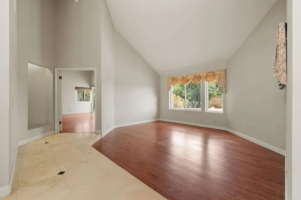 14692 Sunrise Canyon Road Poway, CA 92064
