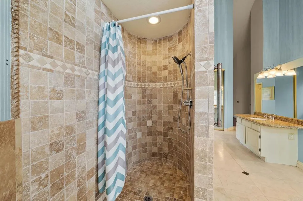 14692 Sunrise Canyon Road Poway, CA 92064