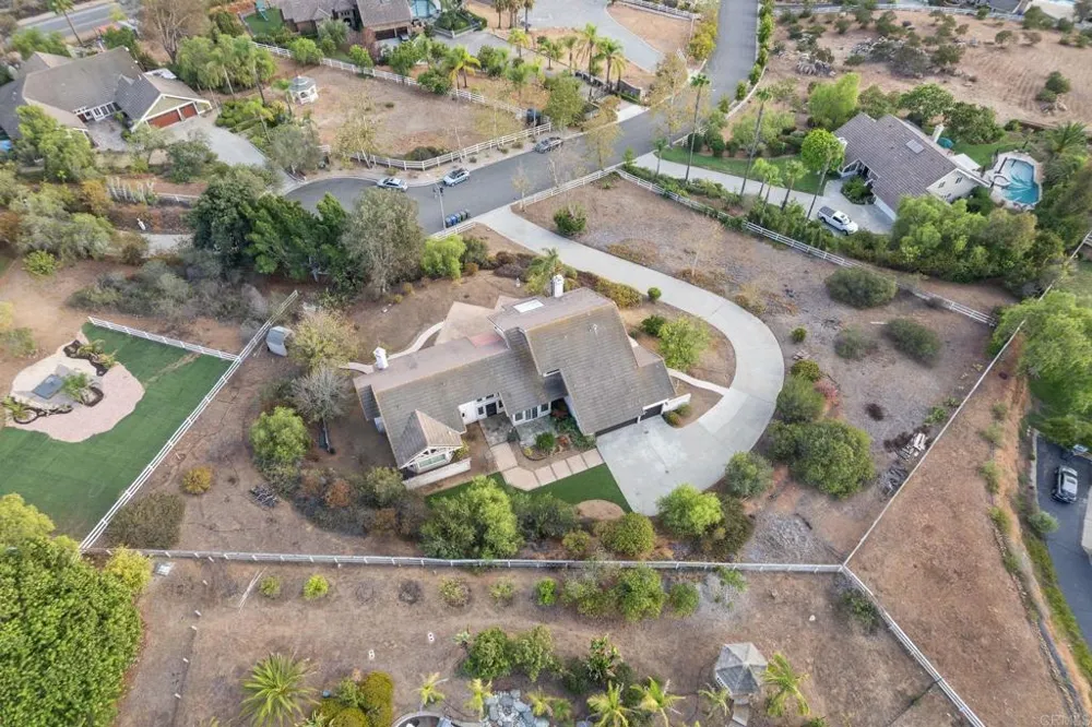 14692 Sunrise Canyon Road Poway, CA 92064