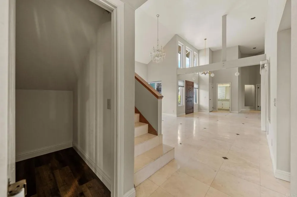 14692 Sunrise Canyon Road Poway, CA 92064