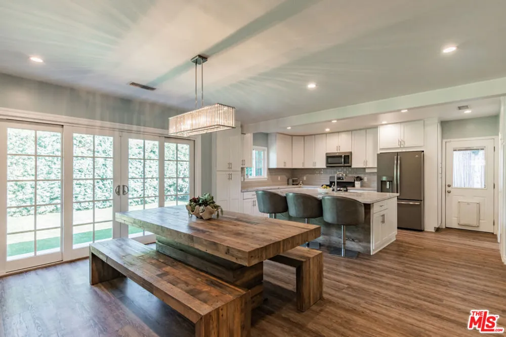 1500 Fairfield Street Glendale, CA 91201