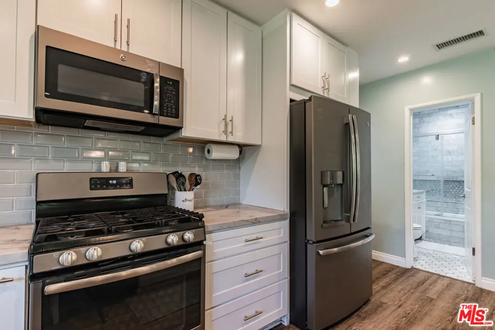 1500 Fairfield Street Glendale, CA 91201