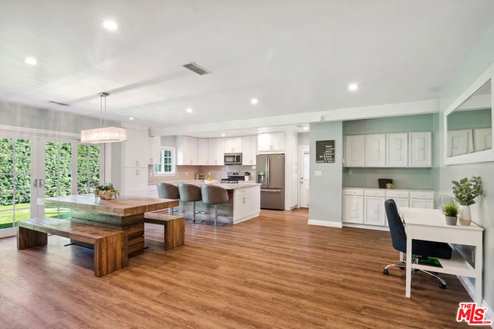 1500 Fairfield Street Glendale, CA 91201