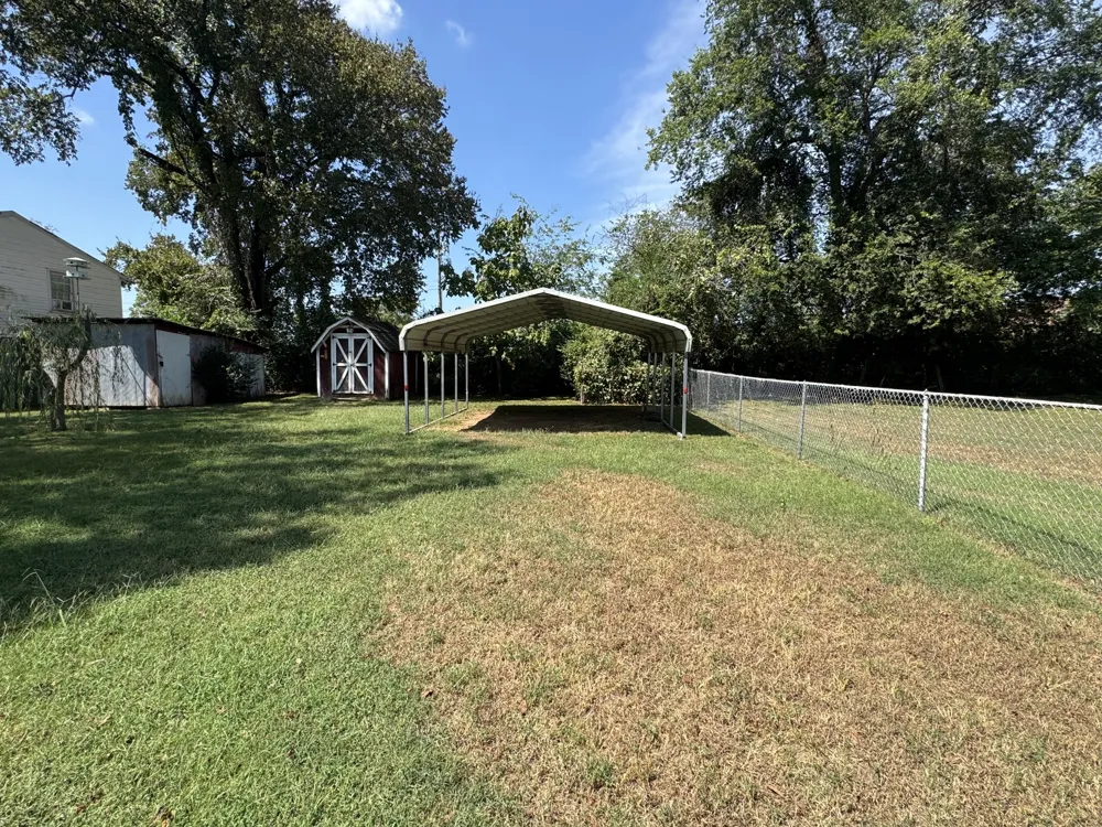 708 N Greenwood Ext Lebanon, TN 37087