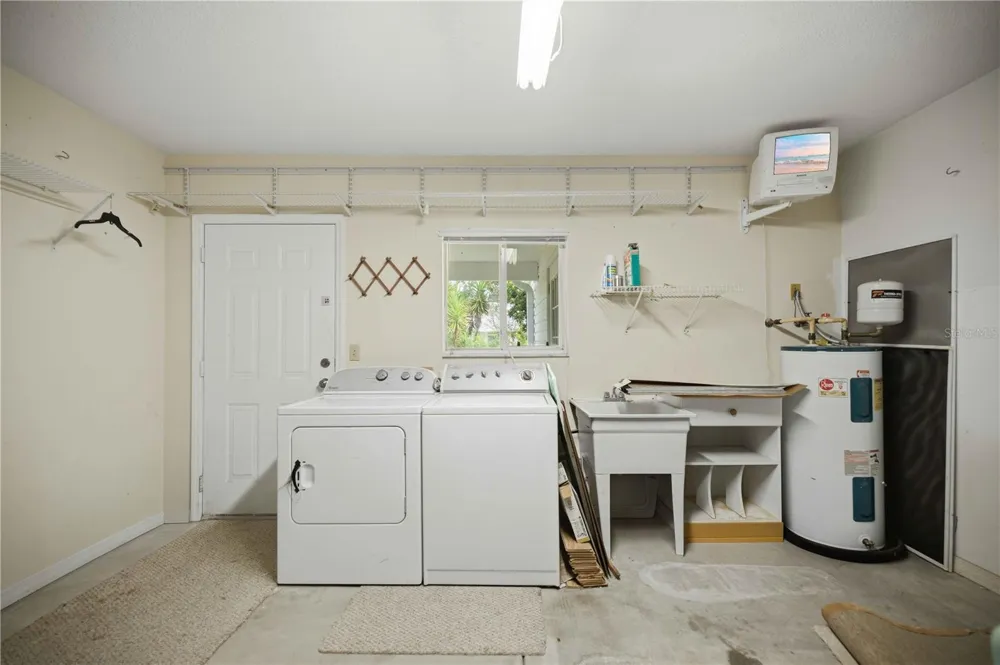 17945 SE 104TH TERRACE Summerfield, FL 34491