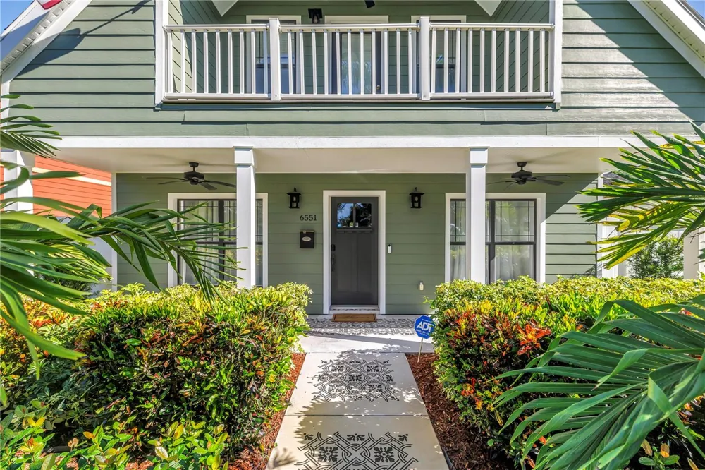6551 EMERSON AVENUE S St Petersburg, FL 33707