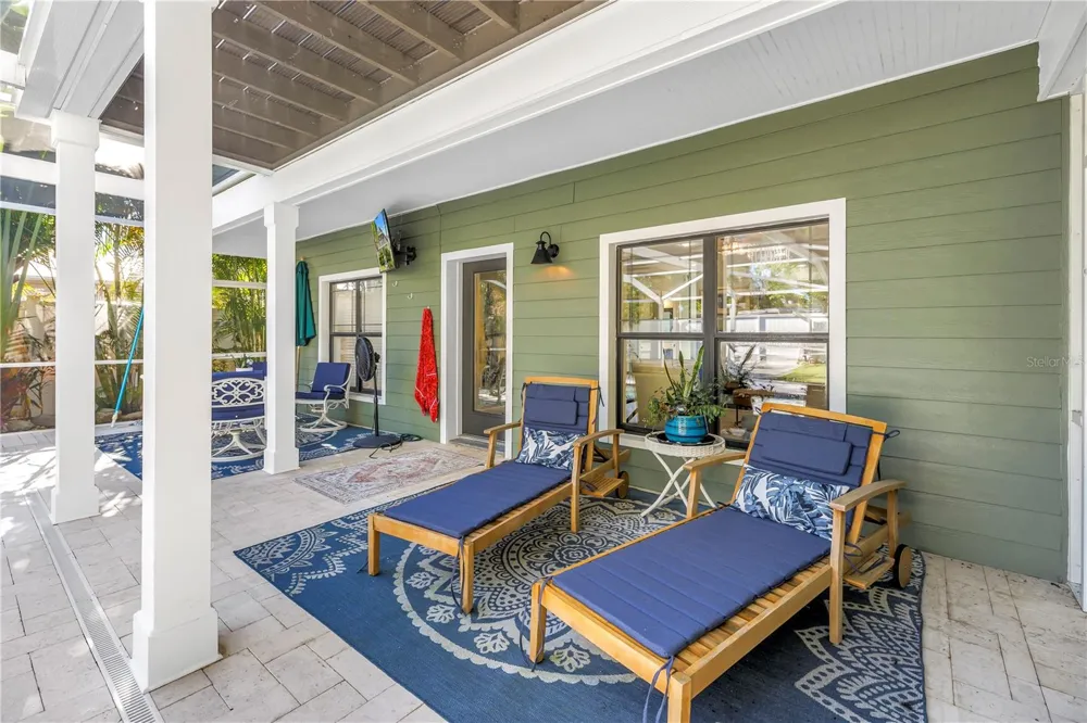 6551 EMERSON AVENUE S St Petersburg, FL 33707