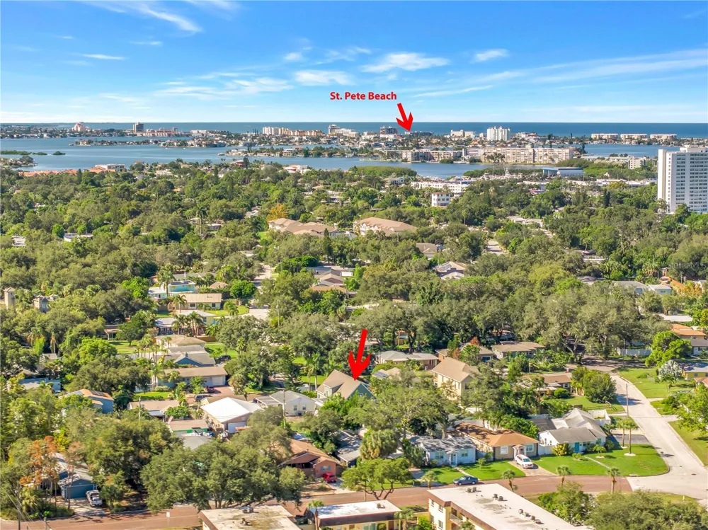 6551 EMERSON AVENUE S St Petersburg, FL 33707