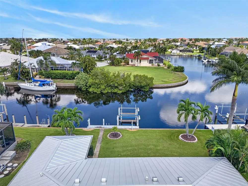 1424 KINGLET DRIVE Punta Gorda, FL 33950
