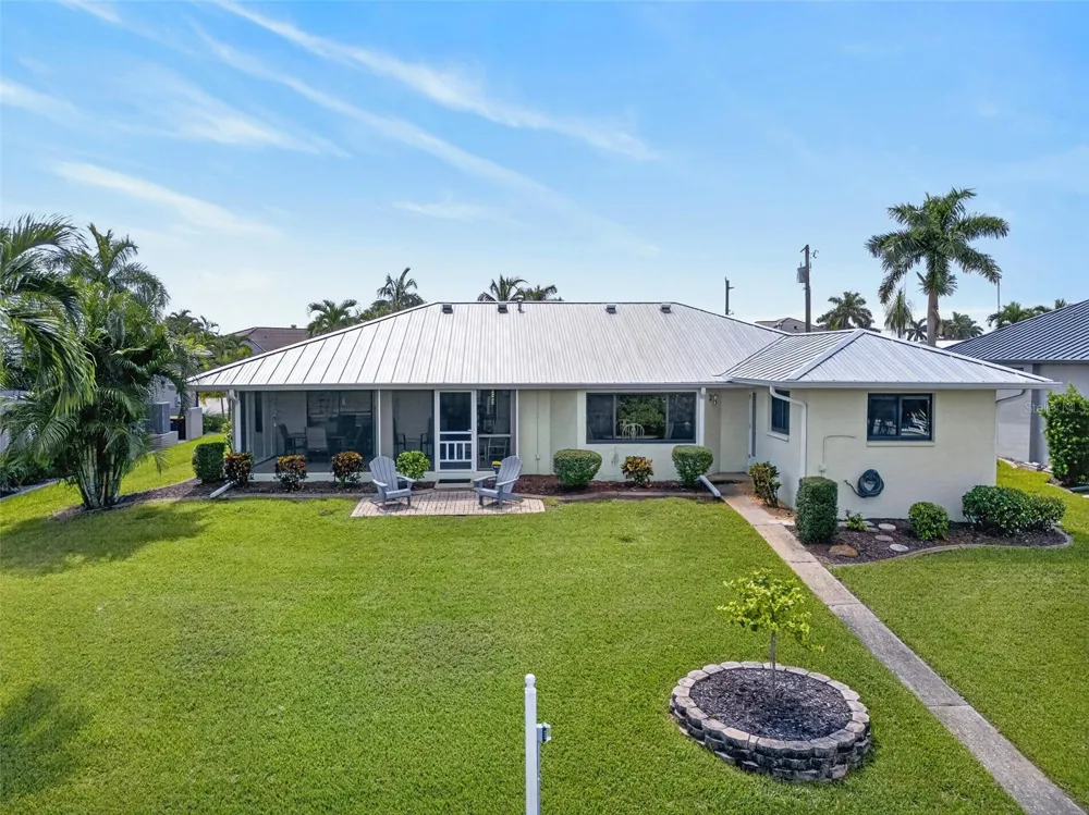 1424 KINGLET DRIVE Punta Gorda, FL 33950