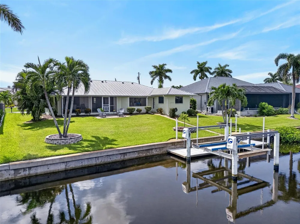 1424 KINGLET DRIVE Punta Gorda, FL 33950